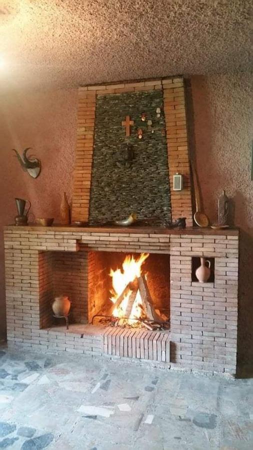 Omsi House Hotel Телави Екстериор снимка