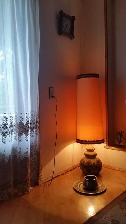 Omsi House Hotel Телави Екстериор снимка