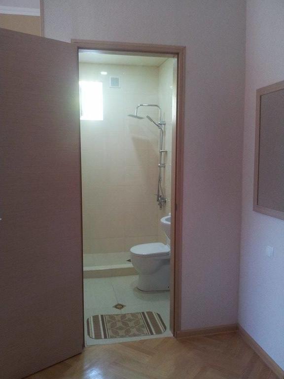 Omsi House Hotel Телави Екстериор снимка