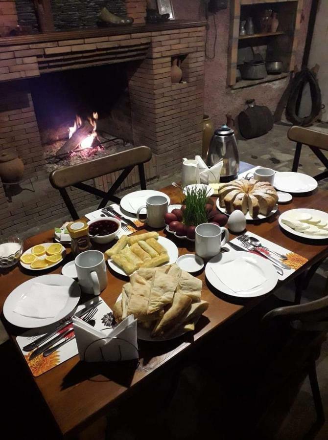 Omsi House Hotel Телави Екстериор снимка